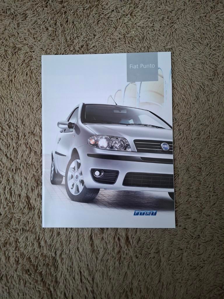 Autofolder Fiat Punto 3e generatie, Boeken, Auto's | Folders en Tijdschriften, Verzenden, Gelezen, Overige merken