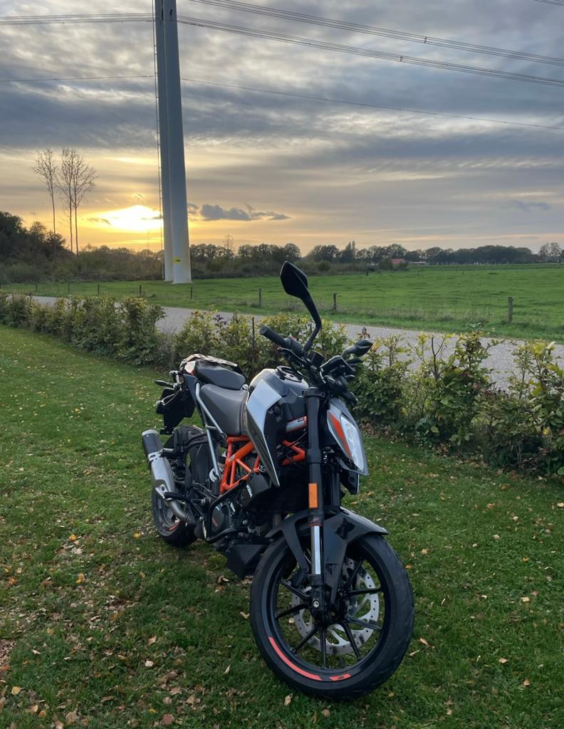 KTM Duke 125cc 2021 - 3900 Km, Motoren, Motoren | KTM, Particulier, Naked bike