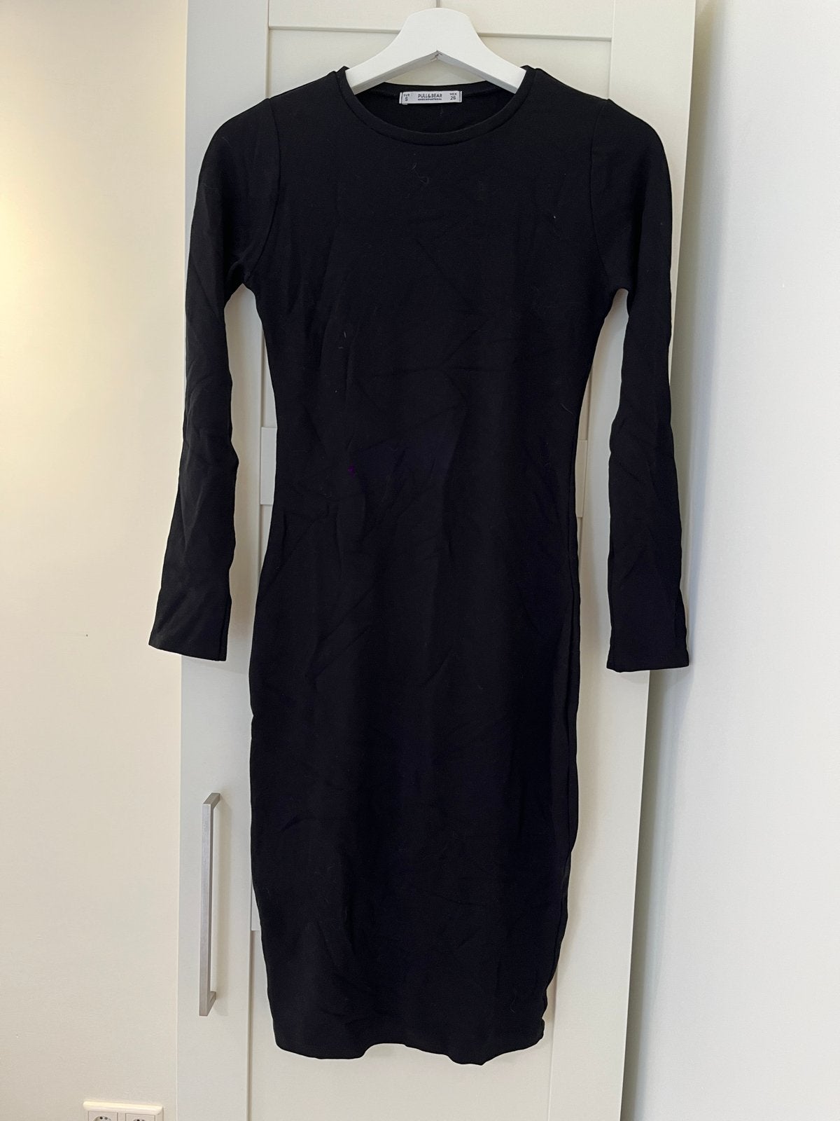 Zwarte Pull&Bear jurk met lange mouwen, maat S, Zwart, Ophalen of Verzenden, Zo goed als nieuw, Maat 36 (S)