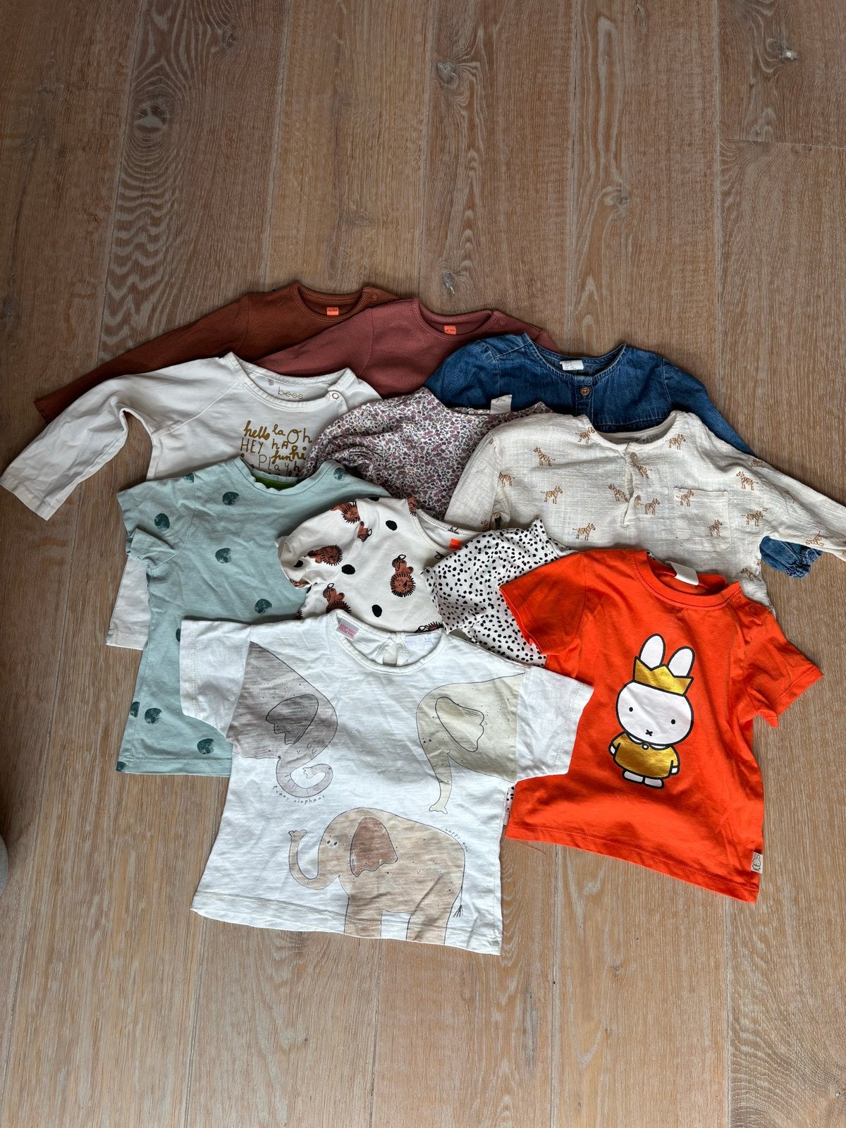 Kledingpakket maat 80: 11 shirts/longsleeves/blouses, Kinderen en Baby's, Ophalen, Zo goed als nieuw, Meisje, Shirtje of Longsleeve