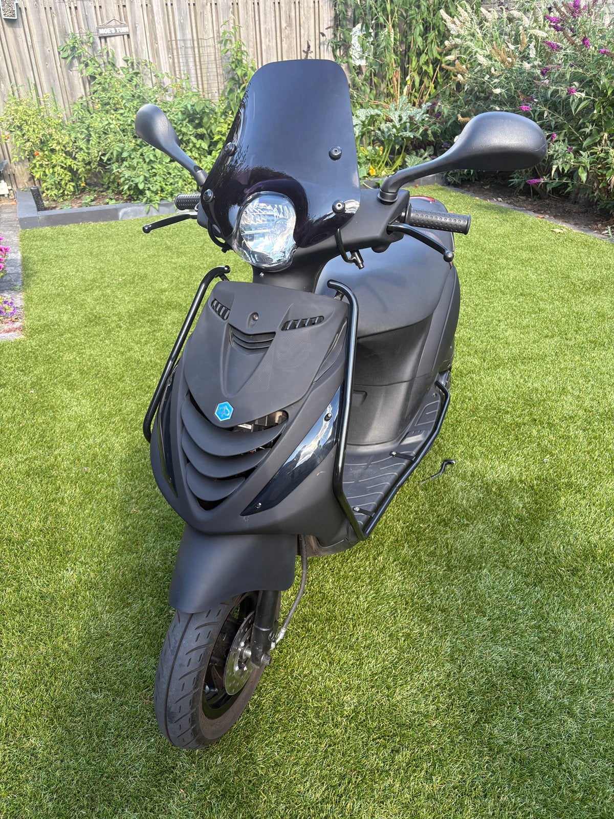 Piaggio zip mat zwart 2025, 1438km, ZGAN, Ophalen, Maximaal 45 km/u, Zip, Zo goed als nieuw