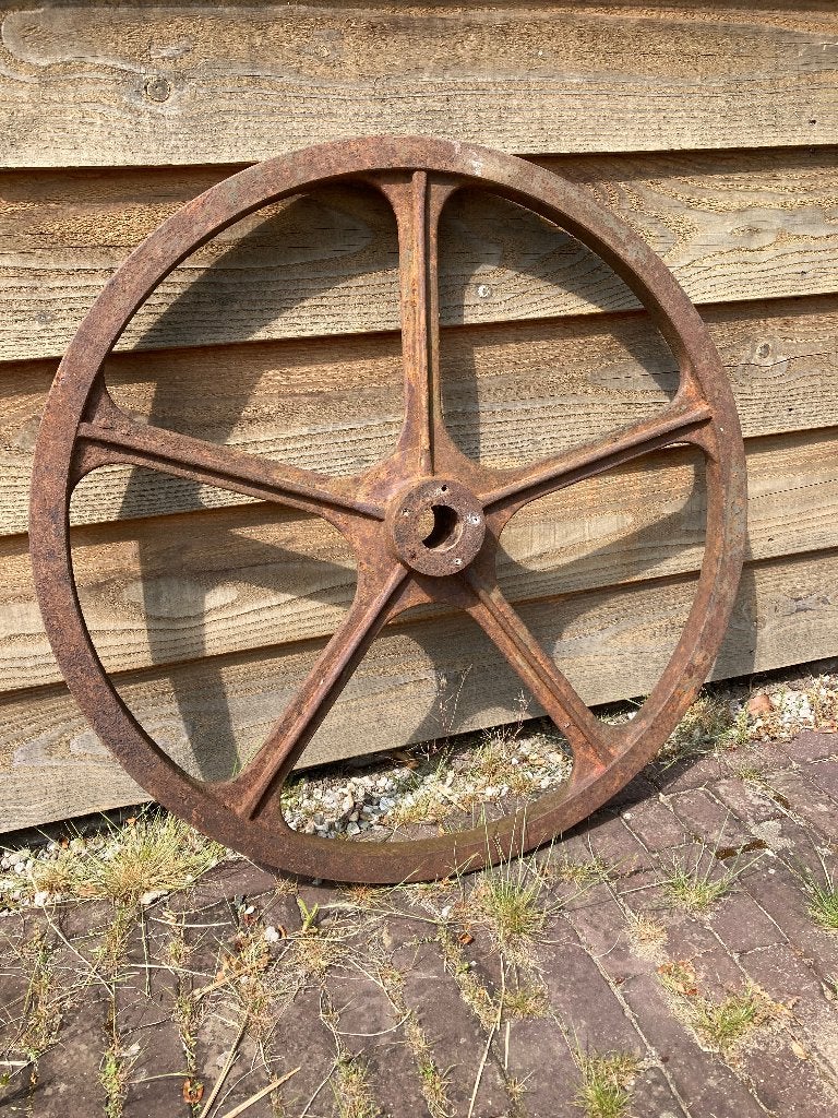 Vliegwiel (decoratie) Gietijzer 80 cm, Ophalen, Gebruikt