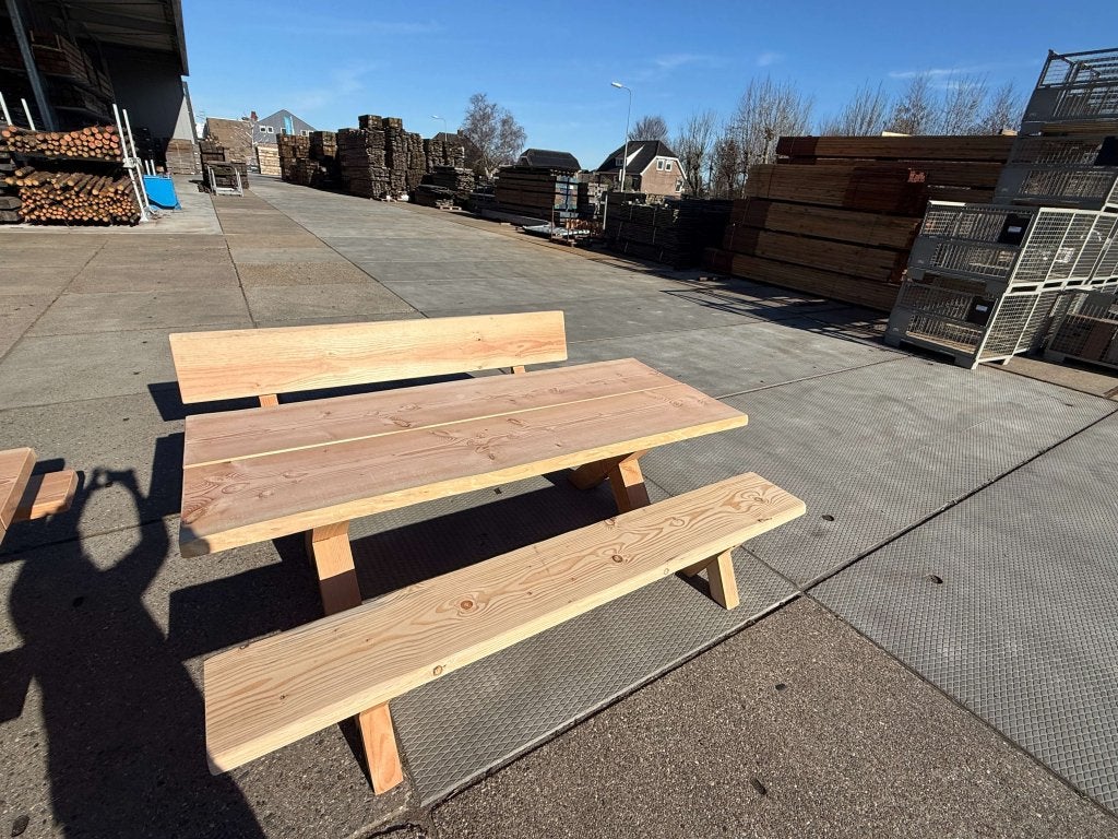 Douglas tuinset 200 cm – Kruispoot tafel + bank met en zonde