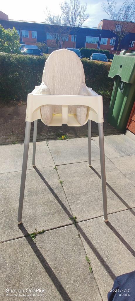Kinderstoel met kussen - Gebruikt maar in goede staat, Ophalen, Gebruikt, Overige typen, Stoelverkleiner