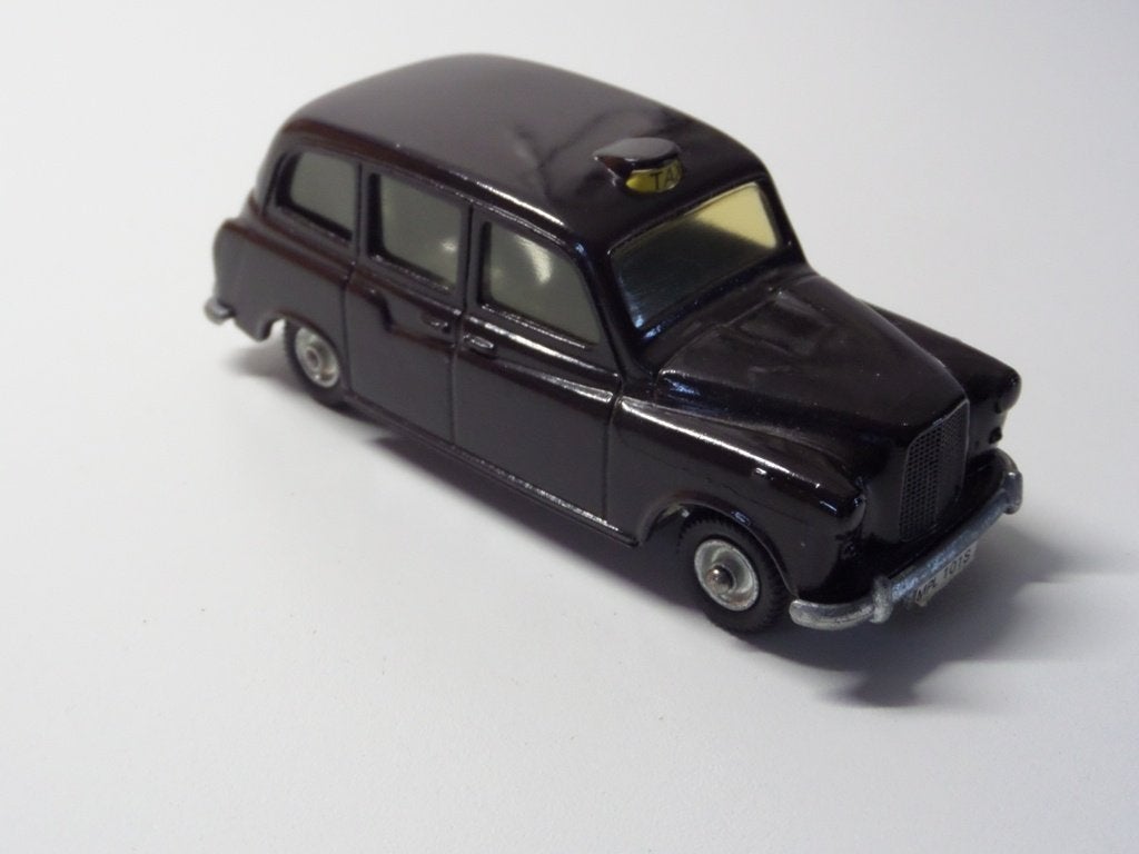 London Taxi Budgie Models, Ophalen of Verzenden, Zo goed als nieuw, Auto