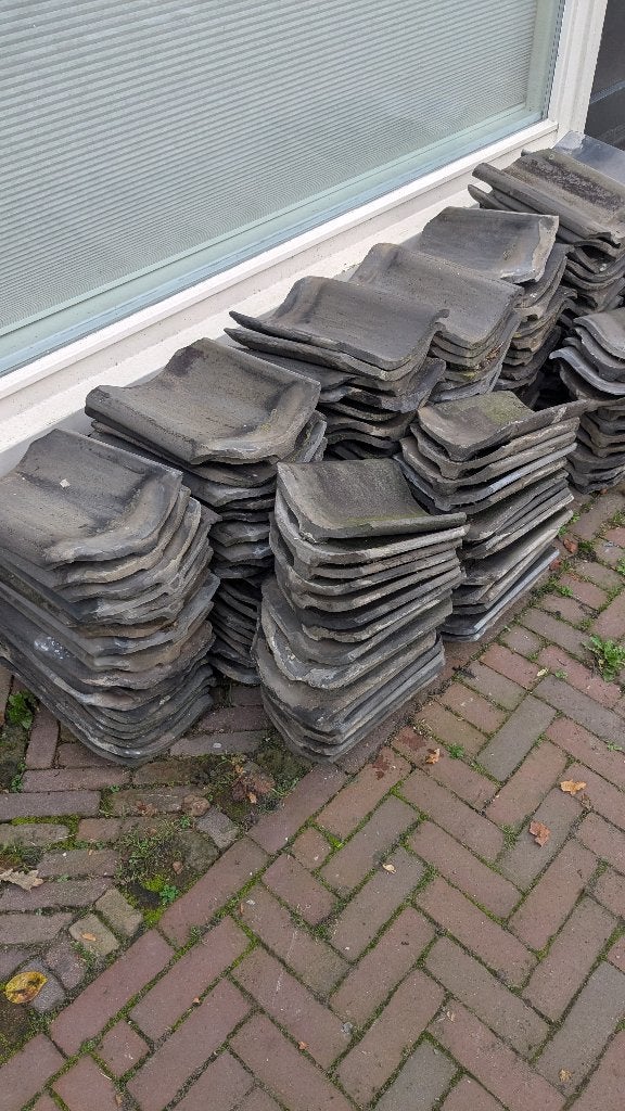 Dakpannen partij voor afdak, reparatie of tuinproject, Ophalen, Gebruikt, Steen of Klei, Blauw