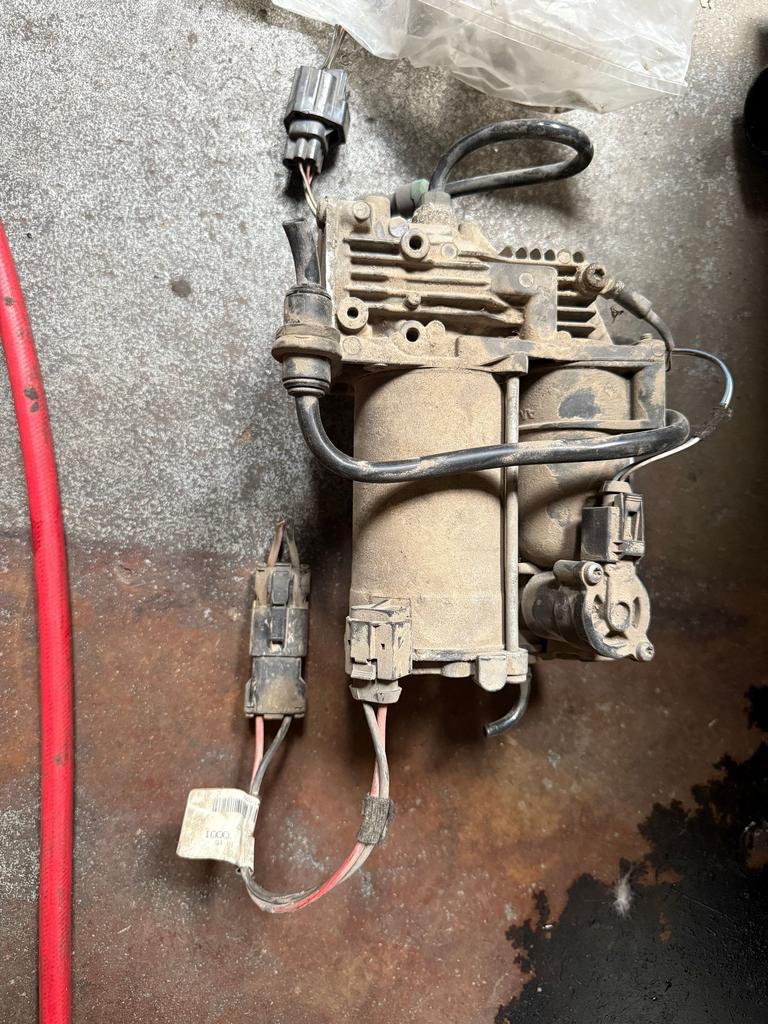 Range Rover Sport L320 lucht compressor, -, Ophalen of Verzenden, -, Gebruikt
