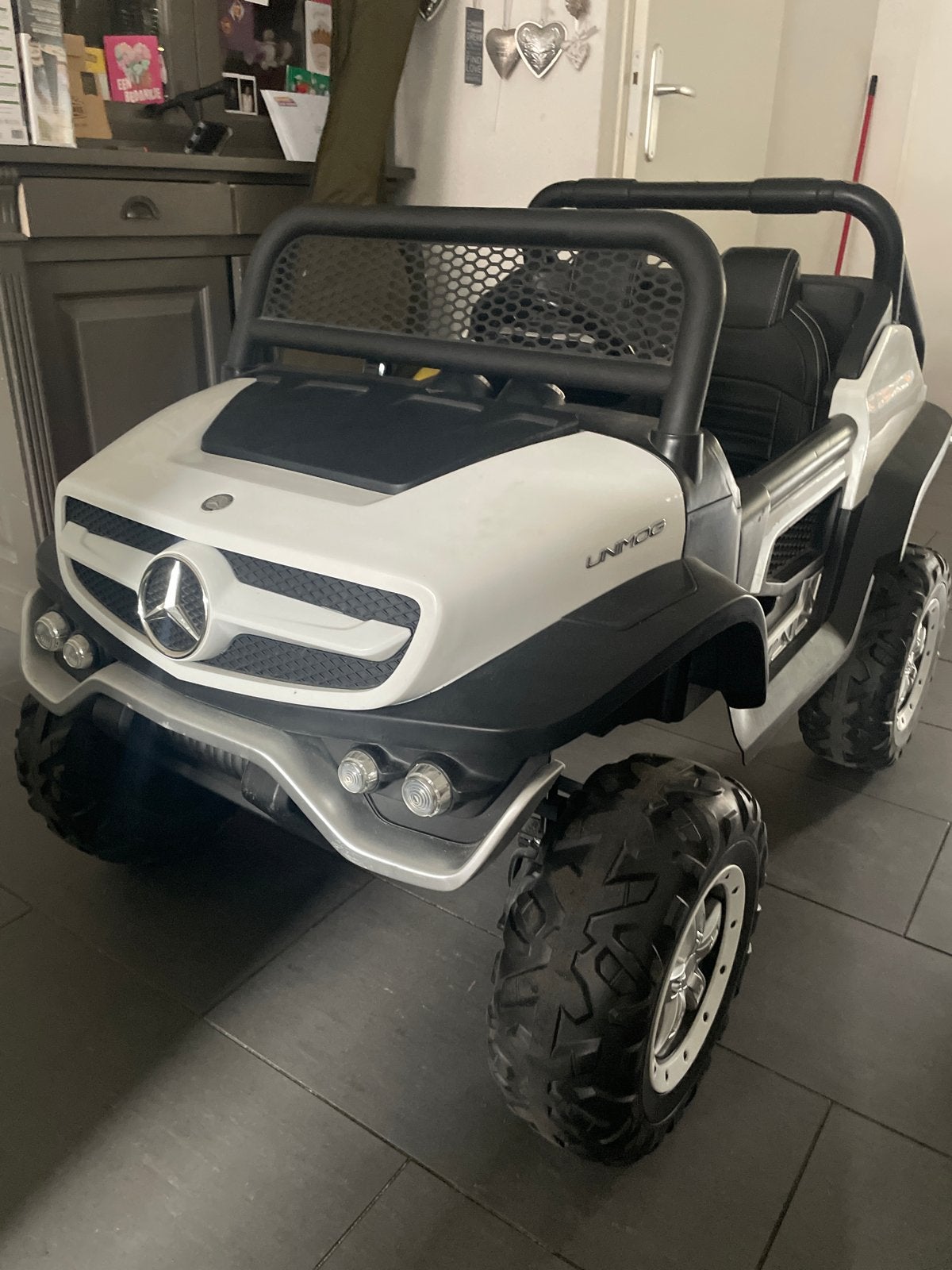 Unimog kinderauto op accu (nieuwe accu nodig), Ophalen of Verzenden, Gebruikt