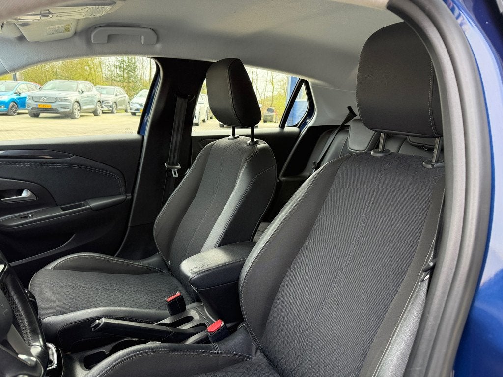 Opel Corsa Elegance CARPLAY-AIRCO-CRUICE, Voorwielaandrijving, 1199 cc, Blauw, Leder en Stof