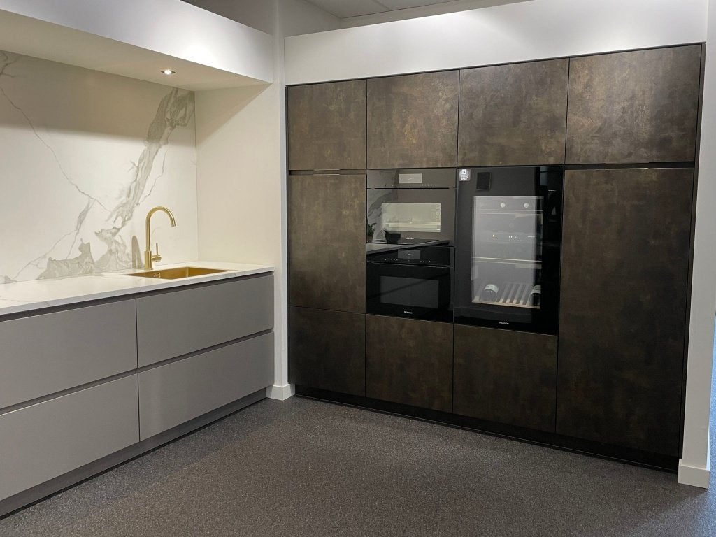 showroomkeuken MIELE apparatuur, Ophalen, Overige kleuren, Enkelwandige keuken, Greeploos