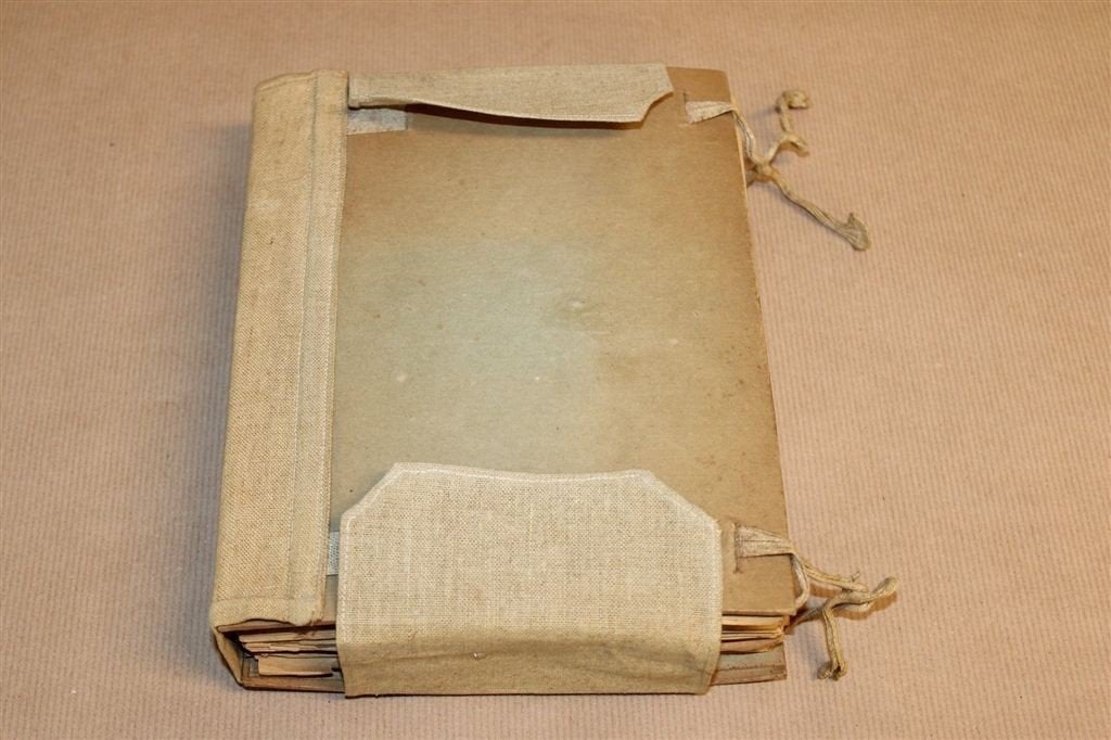 Uniek Herbarium — Plantenalbum ca. 1930 Vintage, Antiek en Kunst, Antiek | Boeken en Bijbels, Ophalen of Verzenden