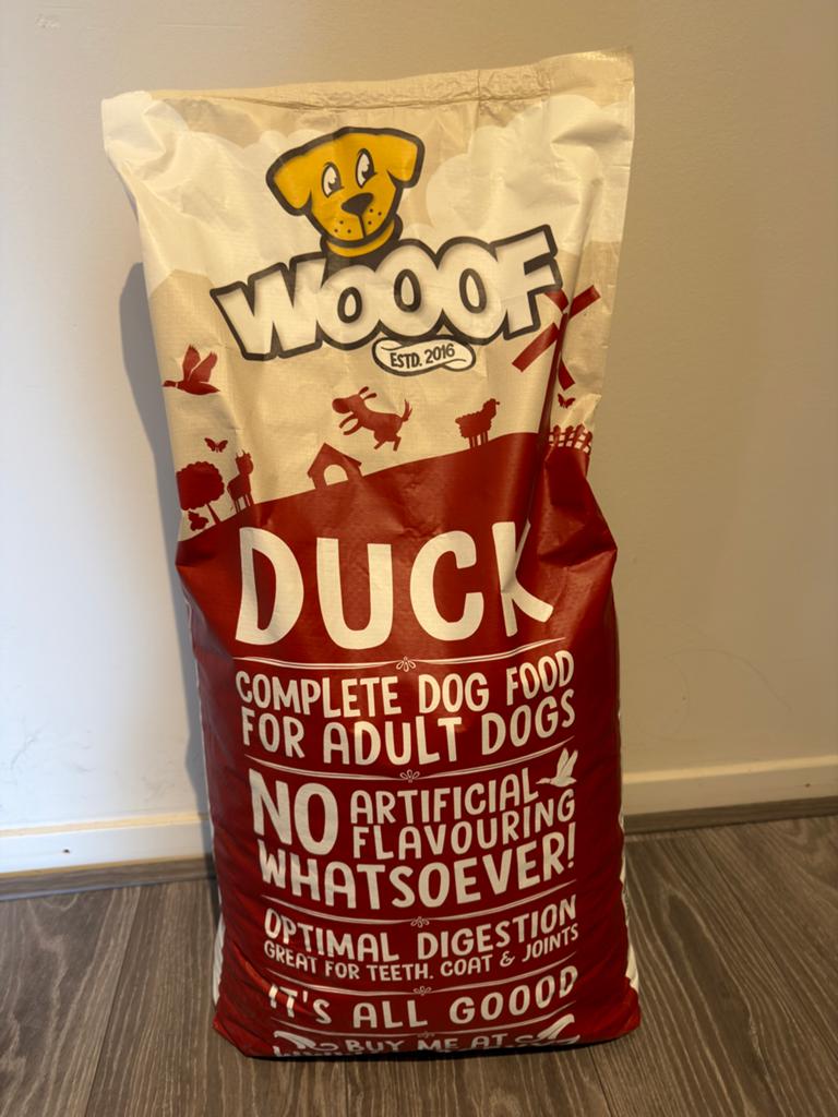 Geperste honden brokken eend 18 kilo, Dieren en Toebehoren, Dierenvoeding, Ophalen of Verzenden, Hond