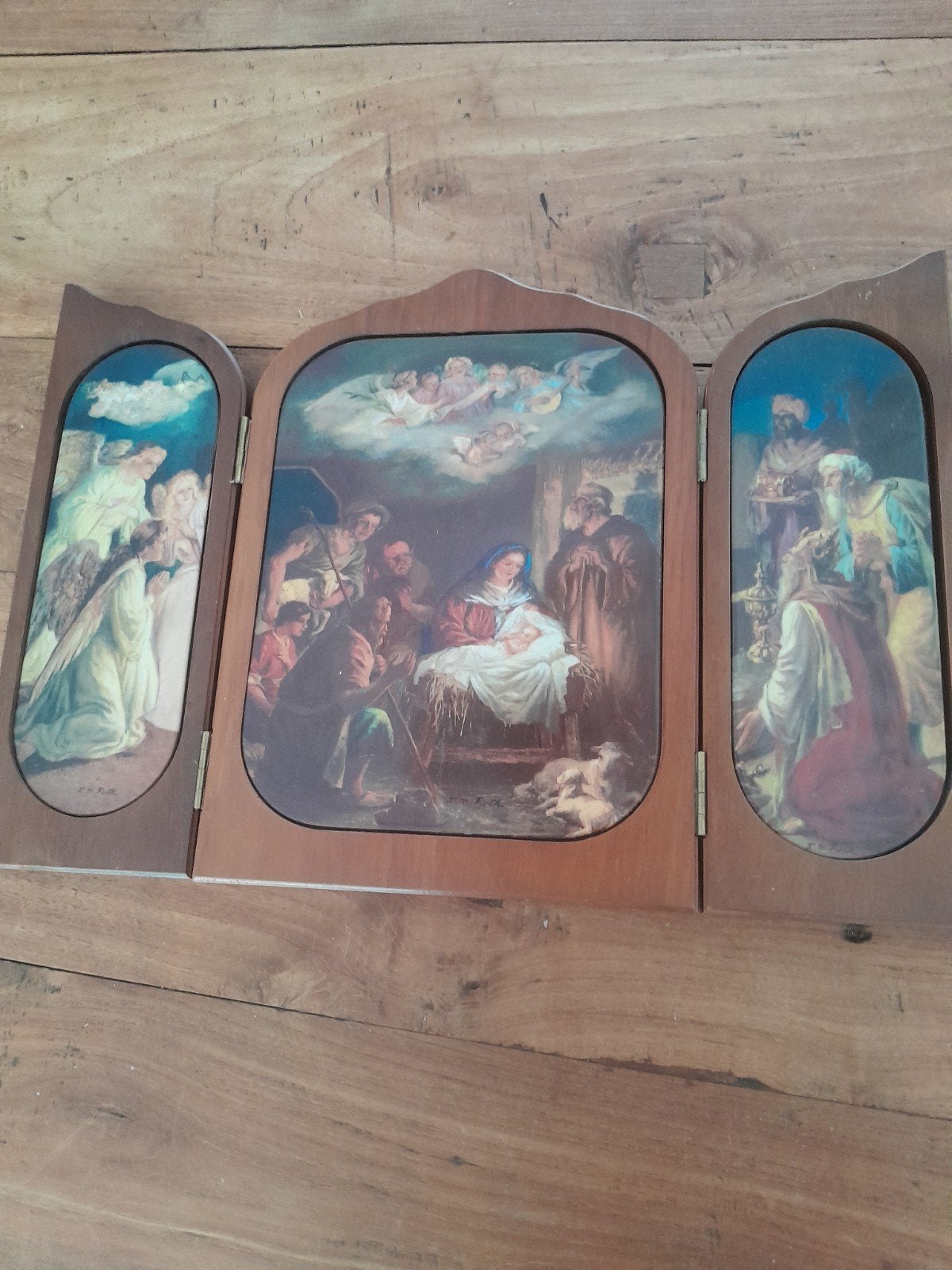 Drieluik Geboorte van Christus - Massief Hout & Porselein, Ophalen