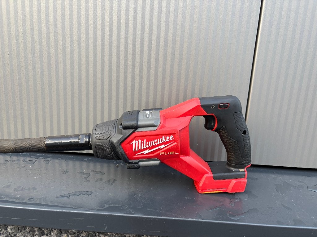 Milwaukee betontrilnaald M18 FCVN12-0 1,2m FUEL, Doe-het-zelf en Verbouw, Gereedschap | Overige machines, Gebruikt, Ophalen of Verzenden
