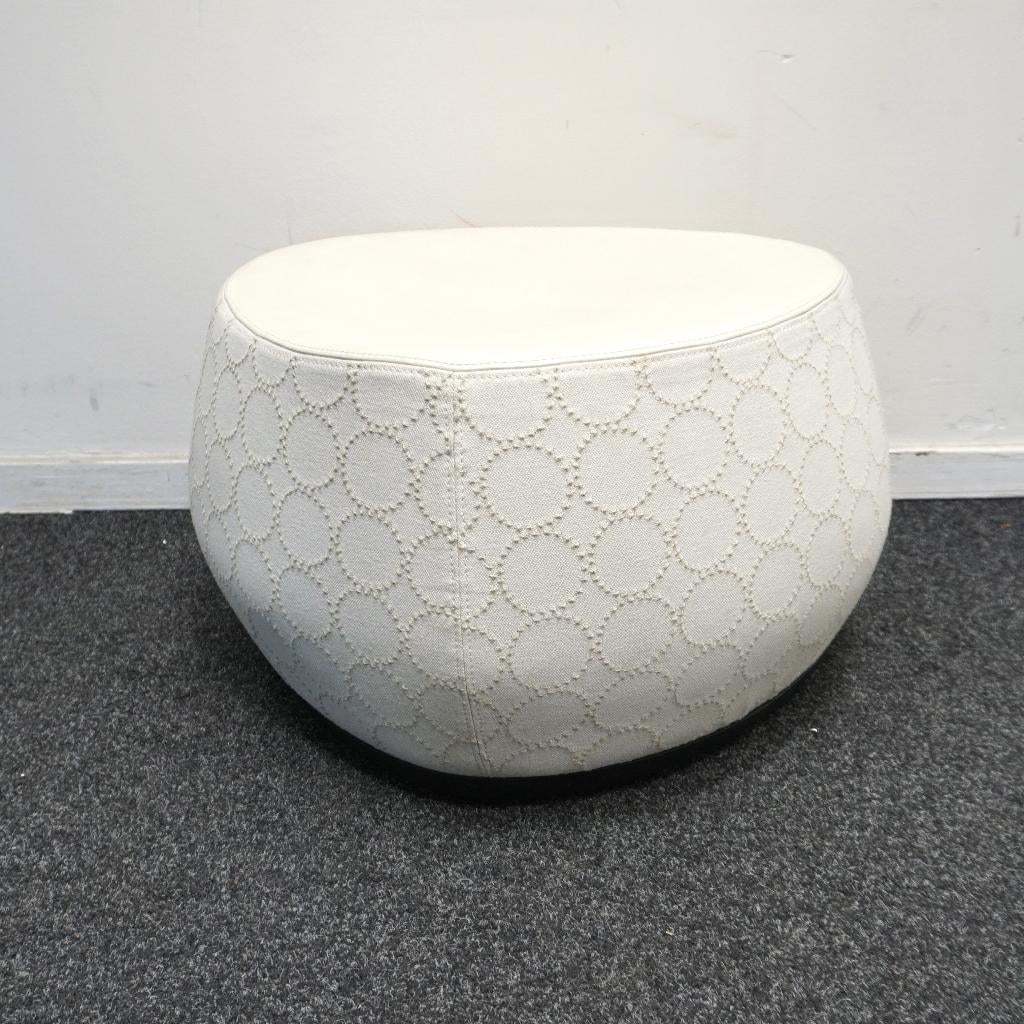 Moroso Fjord Poef | Design Hocker | Voetenbankje