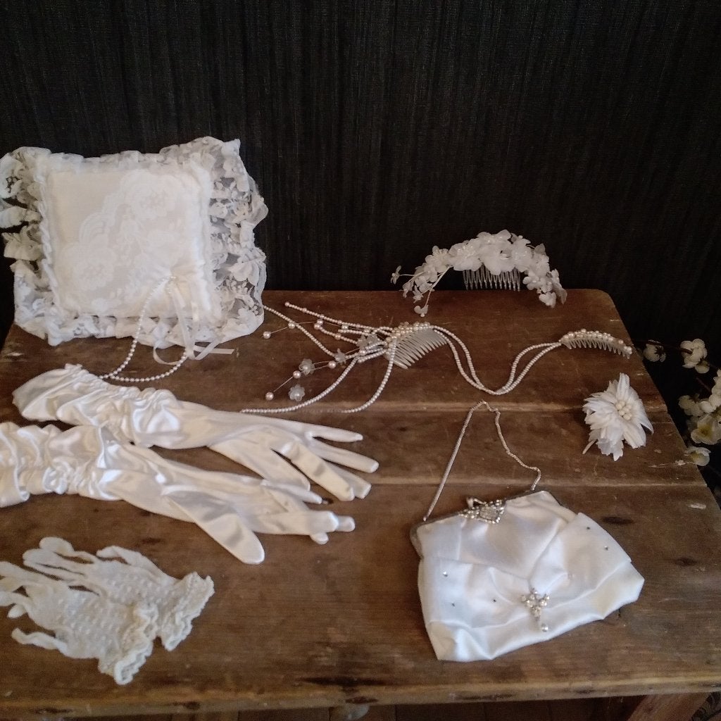 Vintage trouw accessoires, Trouw accessoires, Verzenden, Zo goed als nieuw, Accessoires