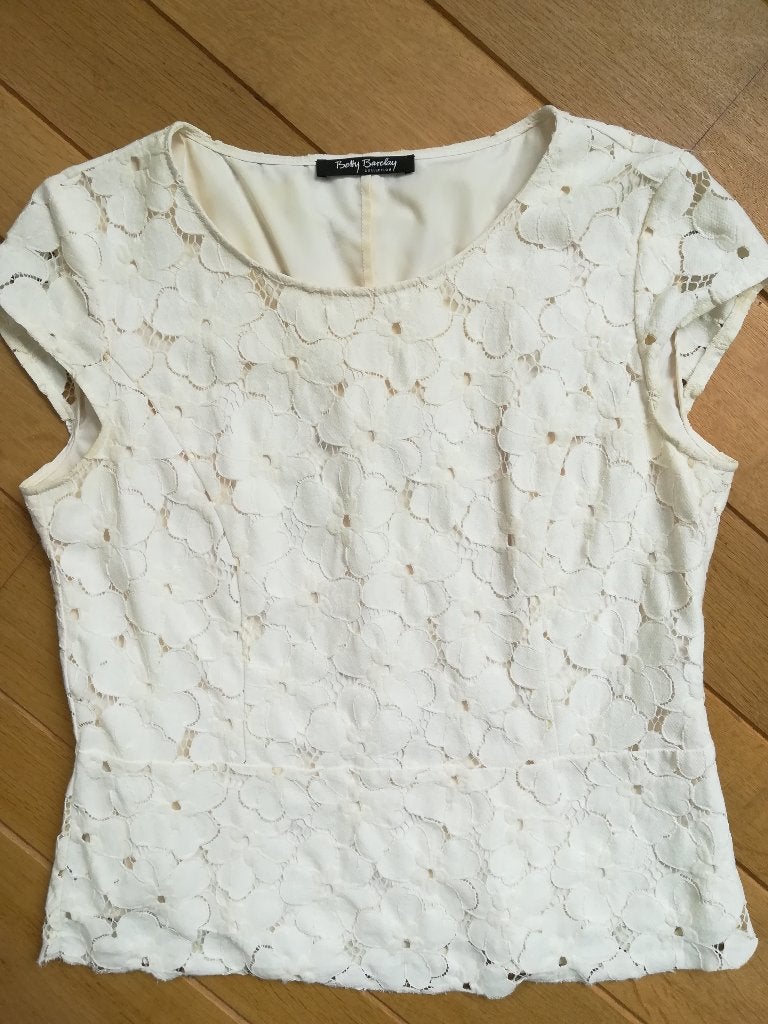 BETTY BARCLAY top bloes beige bloemen maat 40, Maat 38/40 (M), Beige, Betty Barclay, Ophalen of Verzenden