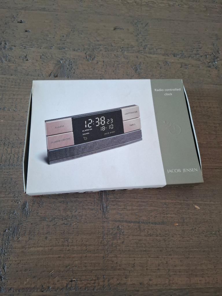 Jacob Jensen Radio Controlled Clock - in doos - niet getest, Ophalen of Verzenden, Zo goed als nieuw