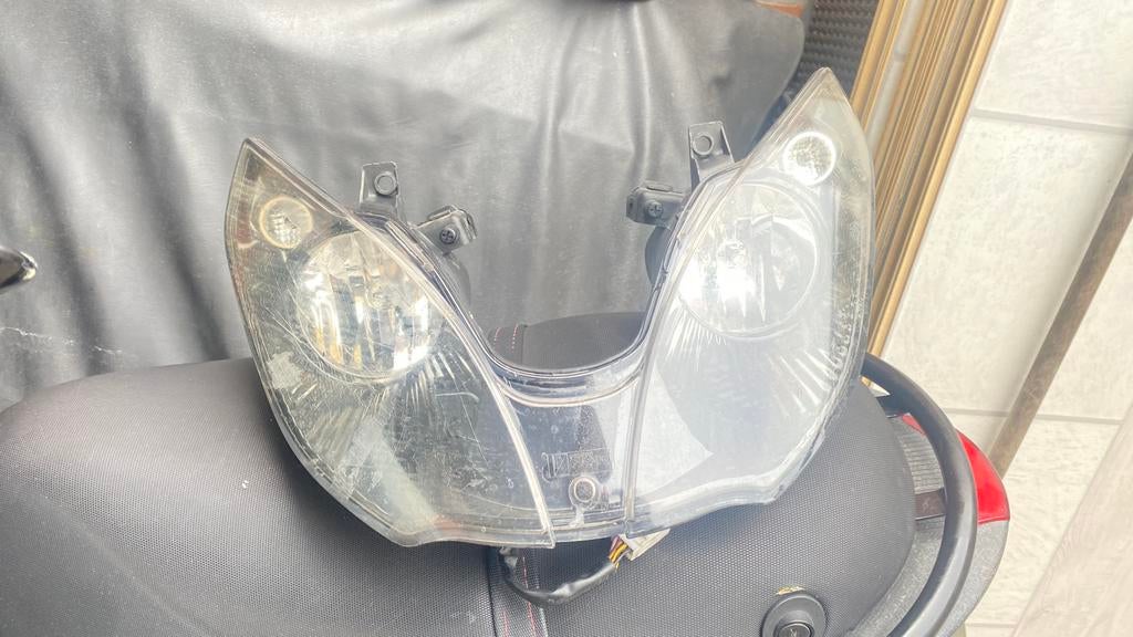 Piaggio mp3 koplamp, Ophalen of Verzenden, Zo goed als nieuw, Koplamp, Piaggio