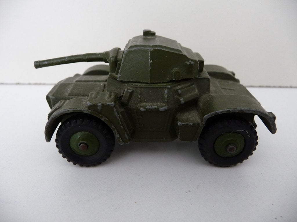 DINKY TOYS - ARMOURED CAR - nr.670 - (1964-1970), Ophalen of Verzenden, Gebruikt, Overige typen
