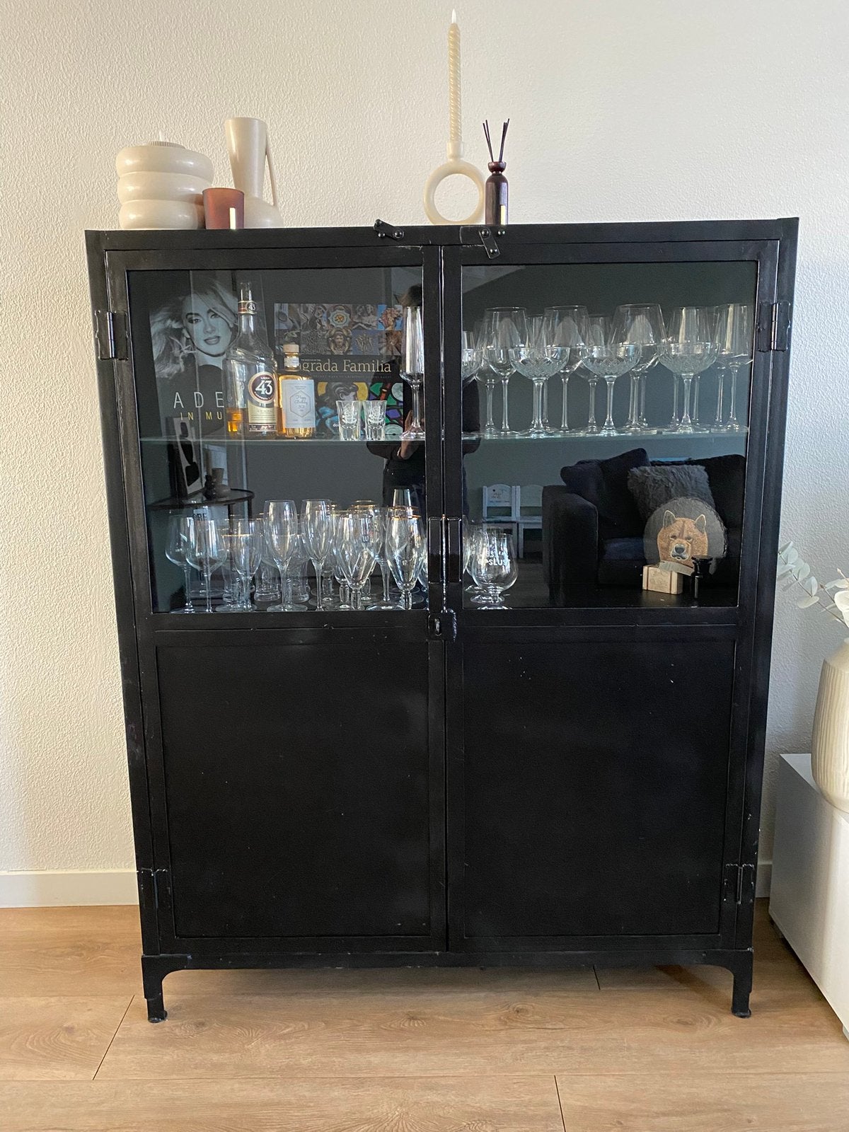 IJzeren vitrine kast, Ophalen, Gebruikt, 100 tot 150 cm, 150 tot 200 cm