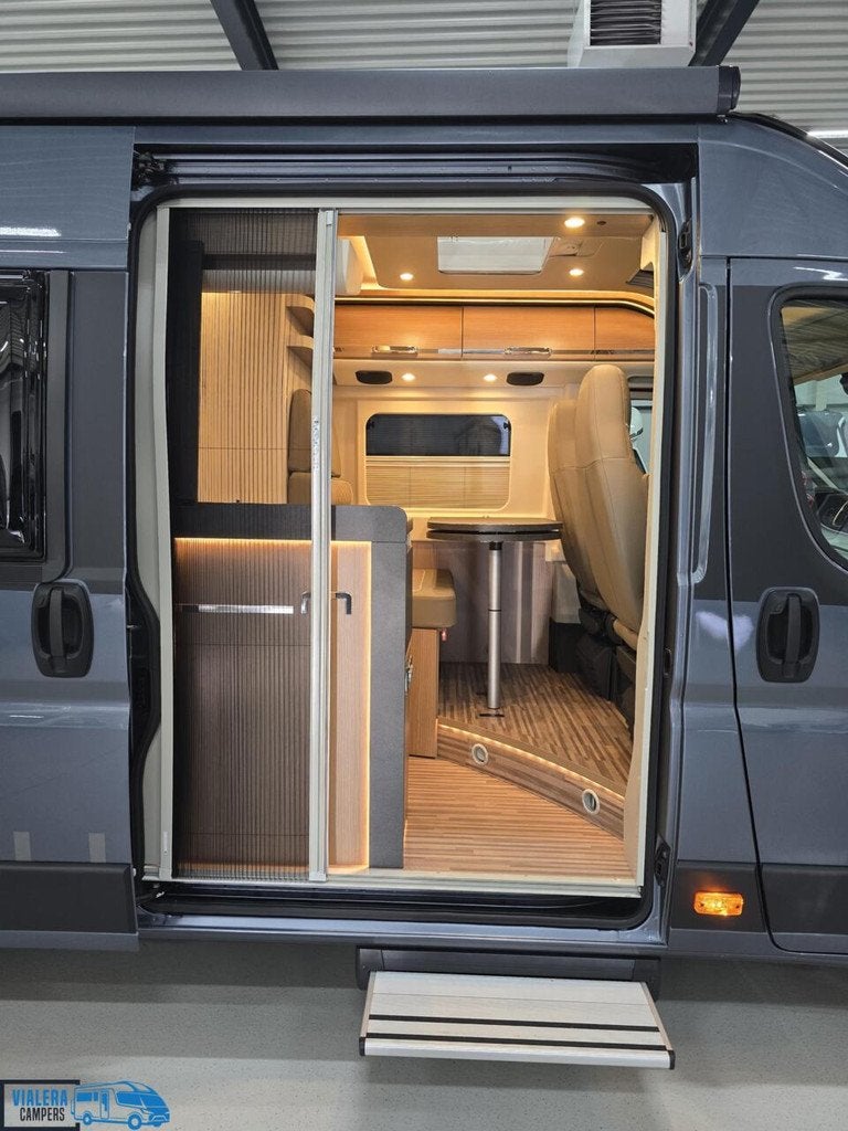 Malibu Van Charming GT 640 LE *8-traps Automaat * ACC* 2025, Automaat, Buscamper of Camperbus, 6 tot 7 meter, Bedrijf