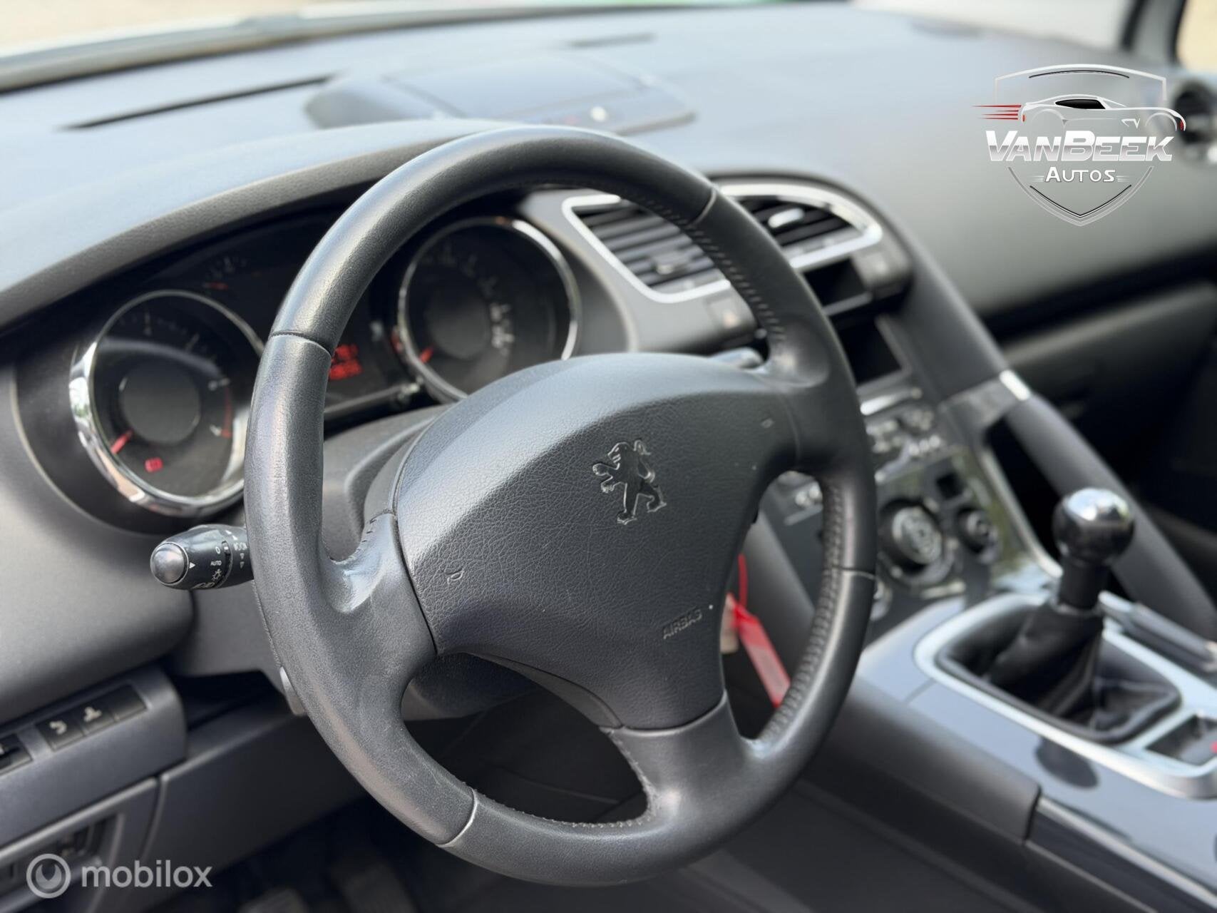 Peugeot 3008 1.6 VTi SR Airco Compleet onderhouden, Voorwielaandrijving, Gebruikt, 4 cilinders, Handgeschakeld