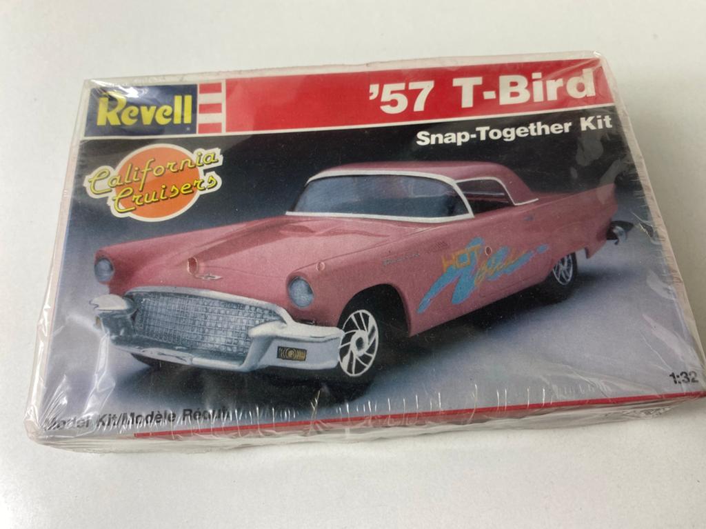 1:32- FORD T BIRD ‘57-vintage modelkit-Revell, Auto, Revell, Groter dan 1:32, Ophalen of Verzenden