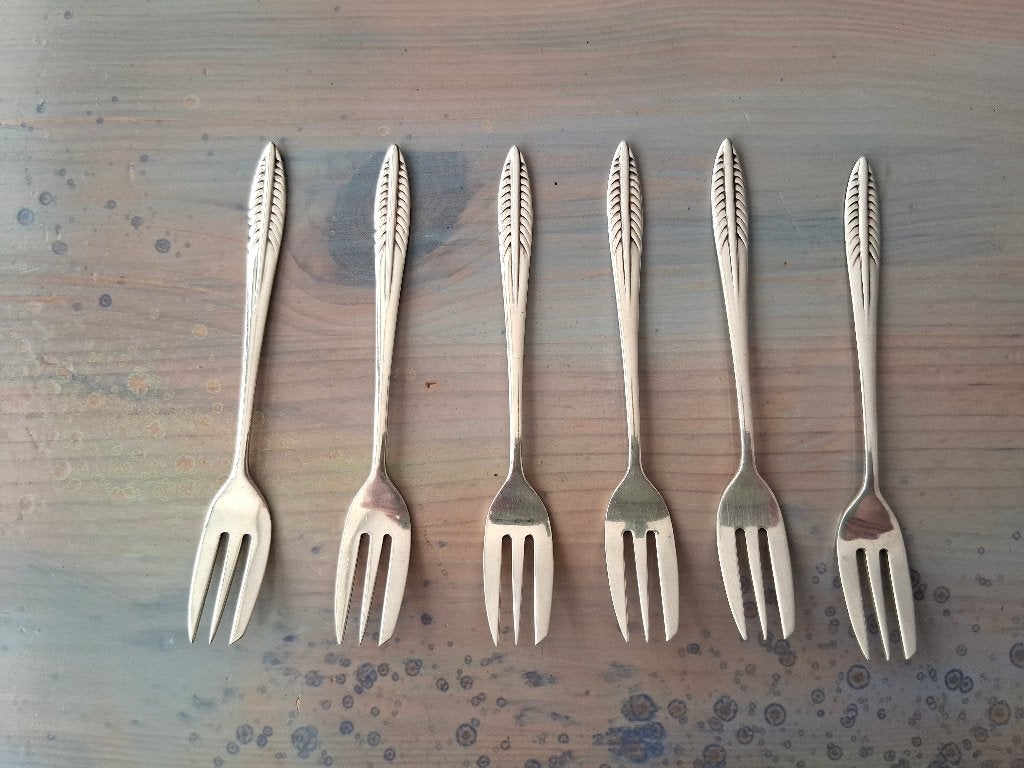 Set Echte Hollands zilveren gebaksvorkjes, keur zwaard en V, Ophalen of Verzenden, Zilver