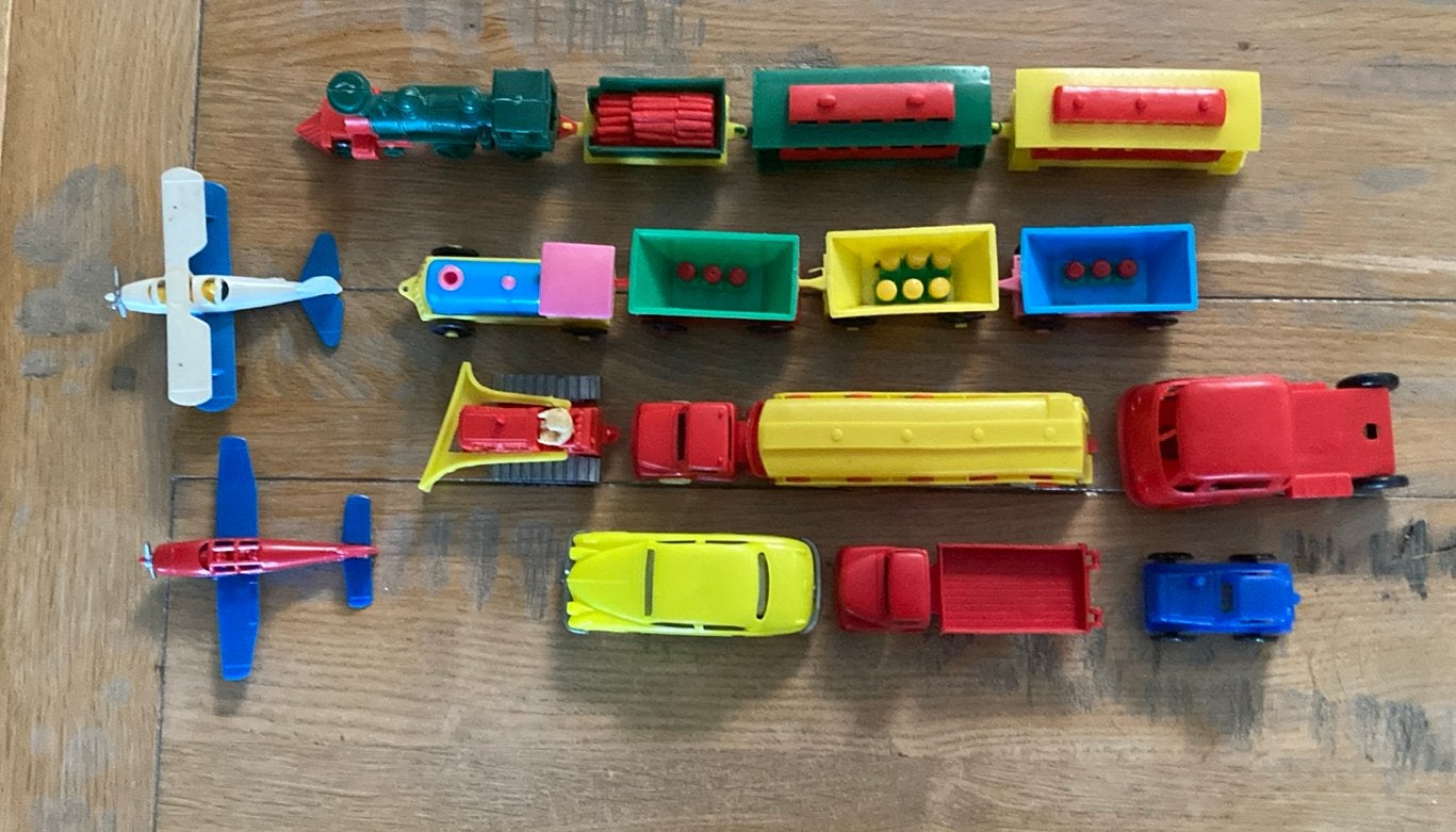 Vintage treinen auto’s, vliegtuigjes Germany, jaren 1960/70, Ophalen, Gebruikt
