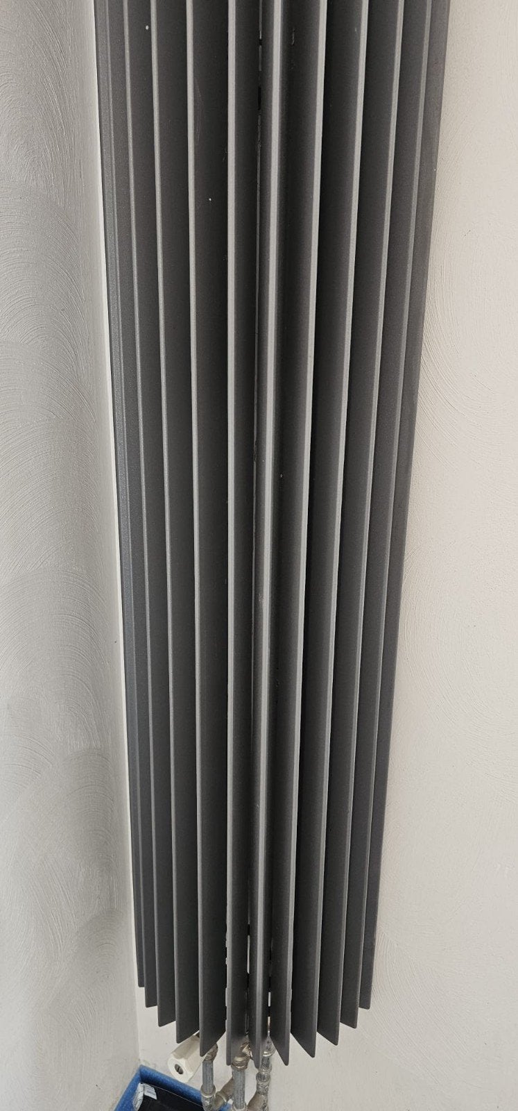 Jaga Iguana circo  radiator 220 cm x 34 cm. Half rond, Ophalen, Gebruikt, Radiator, 150 cm of meer