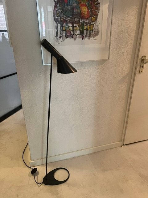 Design Arne Jacobsen AJ Royal vloerlamp ORIGINEEL, Ophalen, Oluce flos martinelli poulsen gispen herda raak, Zo goed als nieuw