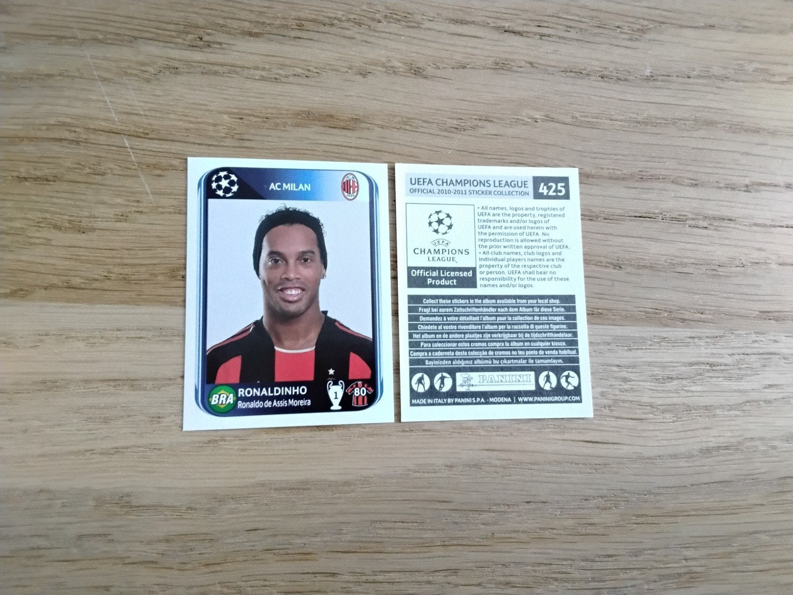 Panini sticker Champions League 2010/2011 Ronaldinho, Ophalen of Verzenden, Zo goed als nieuw, Buitenlandse clubs, Poster, Plaatje of Sticker
