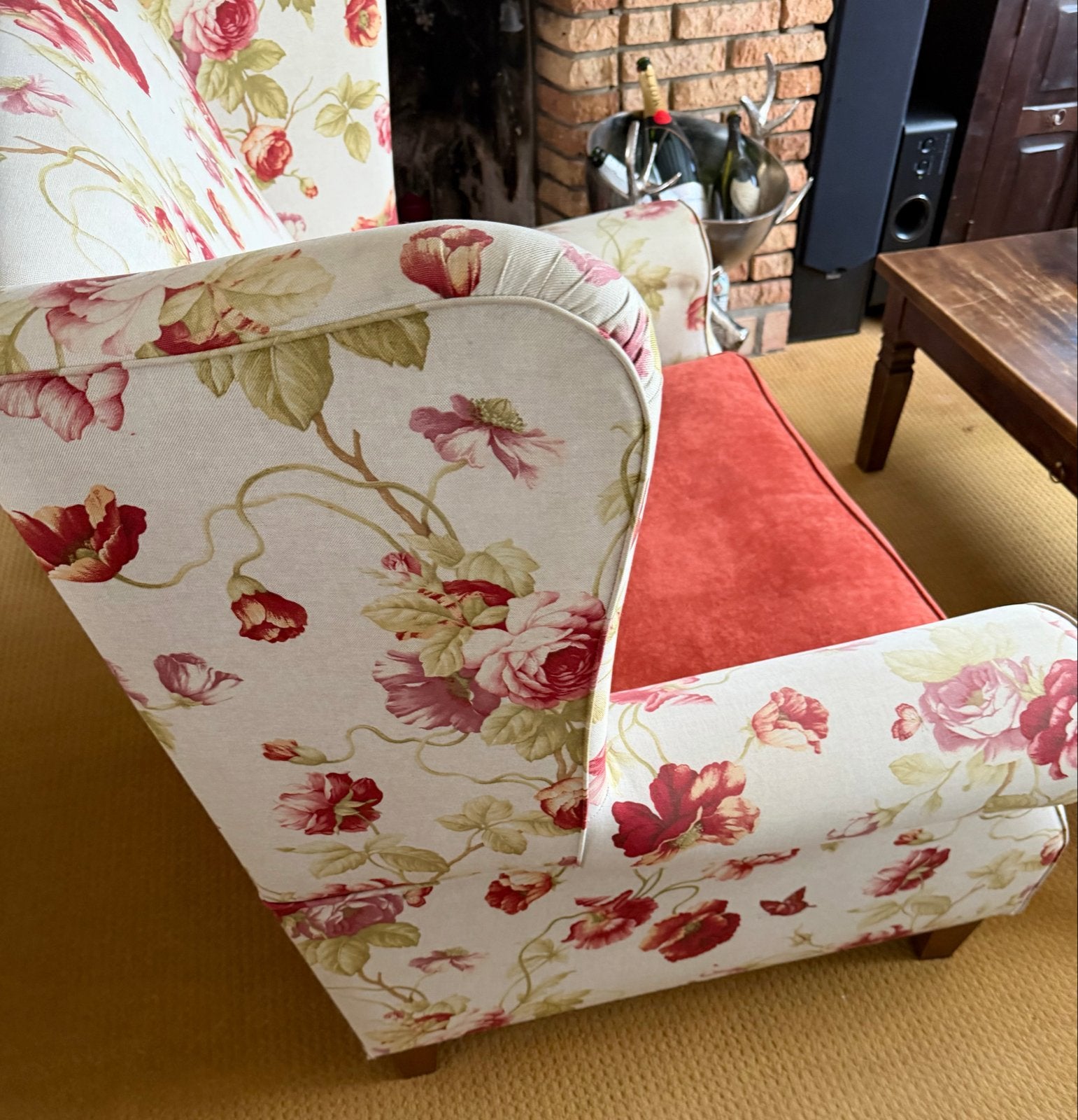 Prachtige Loveseat met Bloemmotief - Landelijk & Modern, Huis en Inrichting, Fauteuils, Gebruikt, Romantisch, 75 tot 100 cm, Ophalen of Verzenden