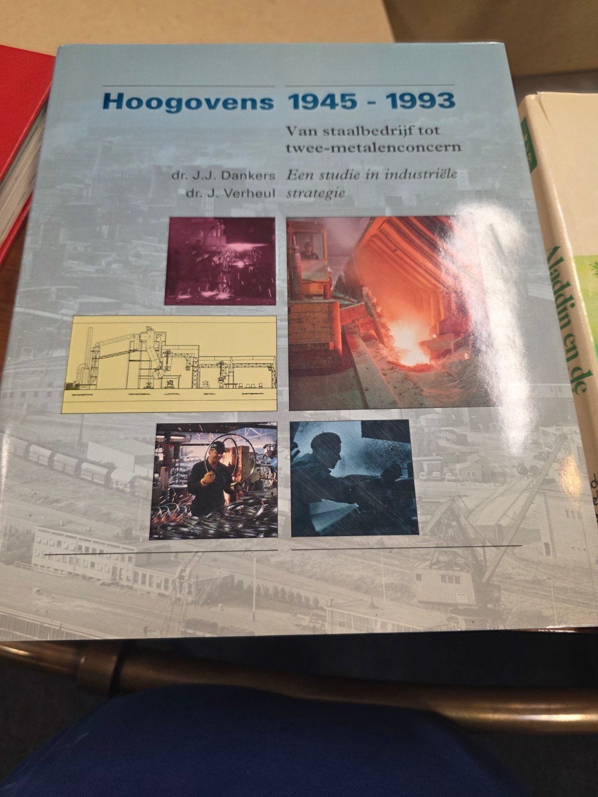 Hoogovens 1945-1993: Van staalbedrijf tot metaalconcern, Ophalen of Verzenden