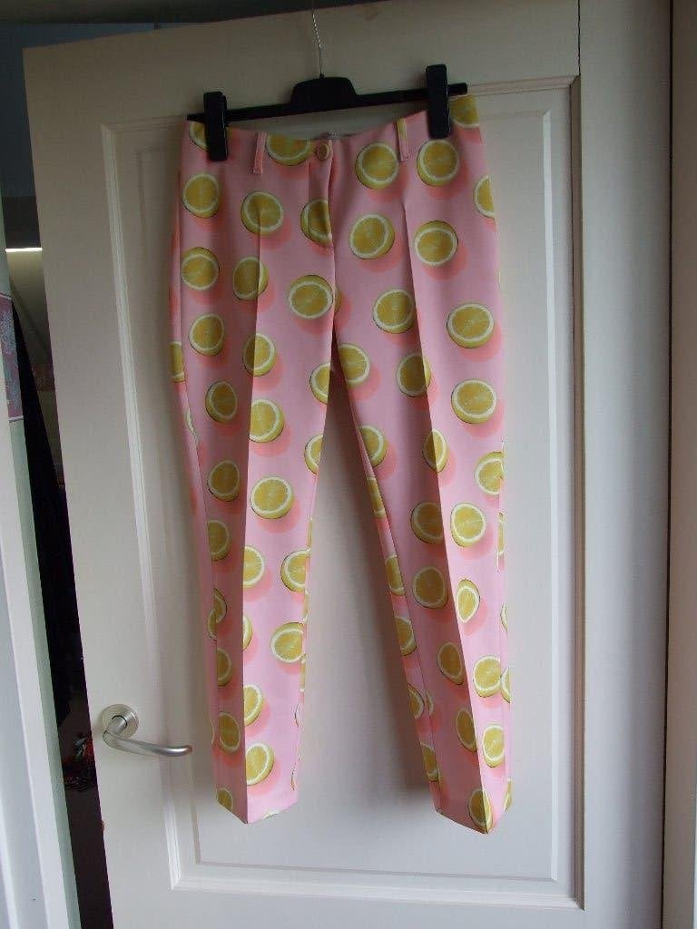 Prachtige Marccain zomerbroek roze met citroenen 38, Kleding | Dames, Maat 38/40 (M), Meerkleurig, Ophalen of Verzenden, Zo goed als nieuw