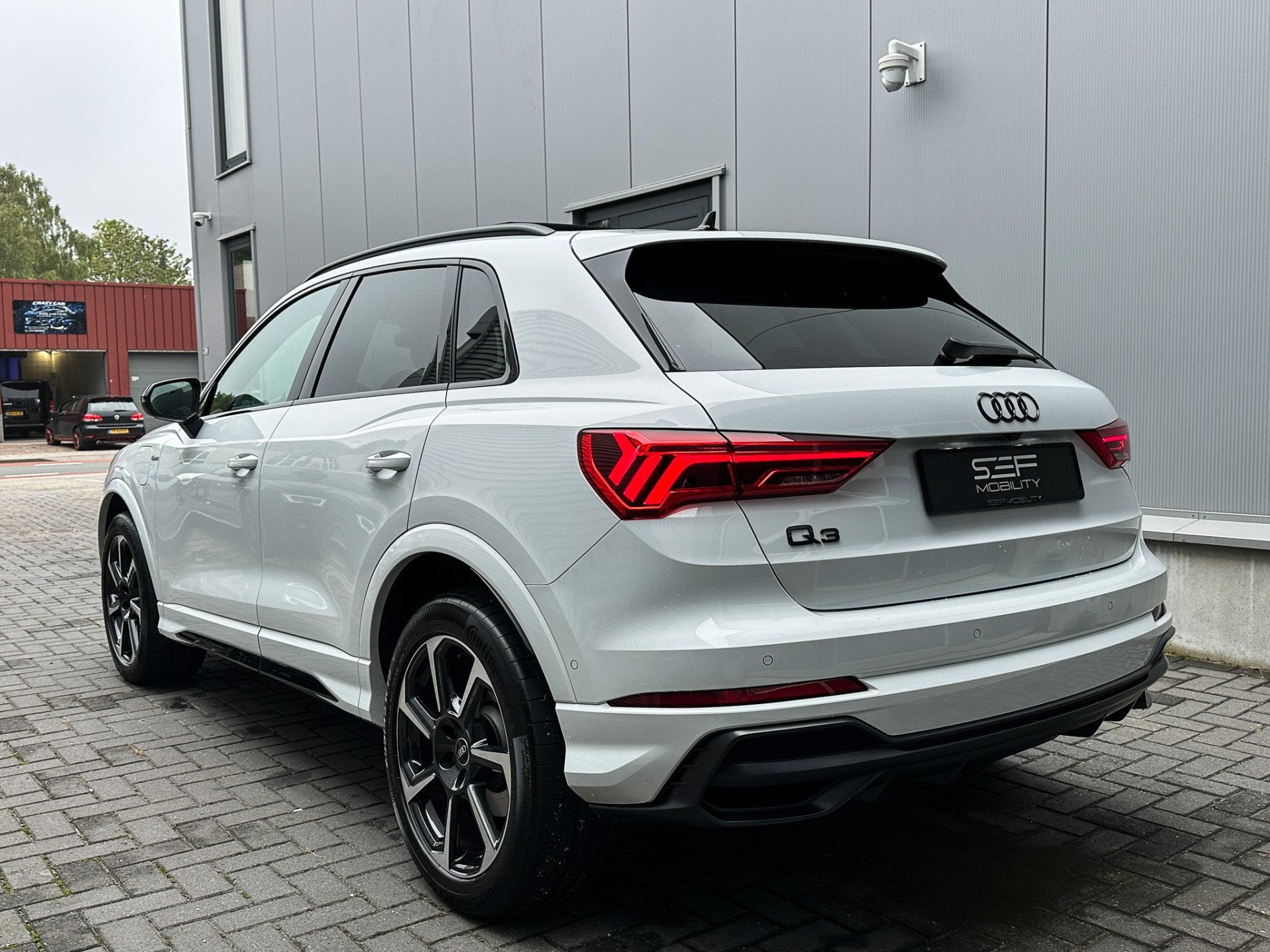 Audi Q3 45 TFSI e 3x S-Line 245PK | Pano | Keyless | Camera, Auto's, Dealer onderhouden, Gebruikt, Leder en Stof, Wit