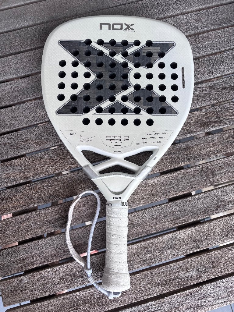 Nox AT10 Genius Attack 12K Alum Xtreme 2026 padelracket, Sport en Fitness, Padel, Ophalen, Zo goed als nieuw, Padelracket