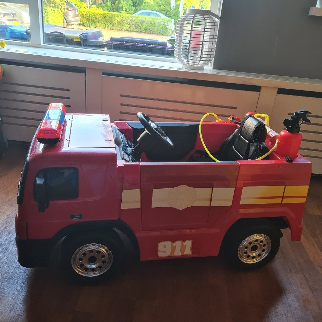 Foto 7 van Grote elektrische brandweerauto met licht en geluid