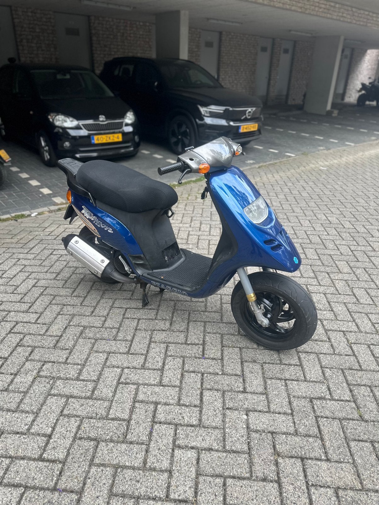 Typhoon 172 stage 2 A1 (teruil), Fietsen en Brommers, Ophalen, Zo goed als nieuw, Tweetakt, Overige modellen