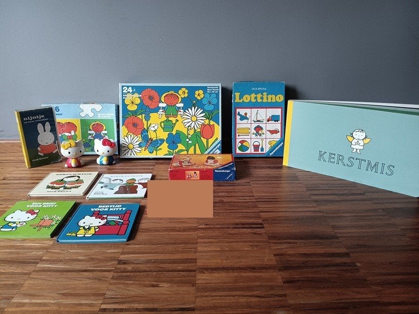 Set Dick Bruna, Hello Kitty, Nijntje, Ophalen of Verzenden, Zo goed als nieuw, Taal en Lezen
