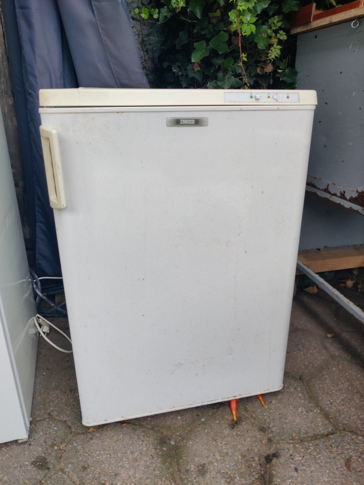 Zanussi Vrieskast - 2 stuks, Gebruikt, Minder dan 60 cm, Vrijstaand, Ophalen