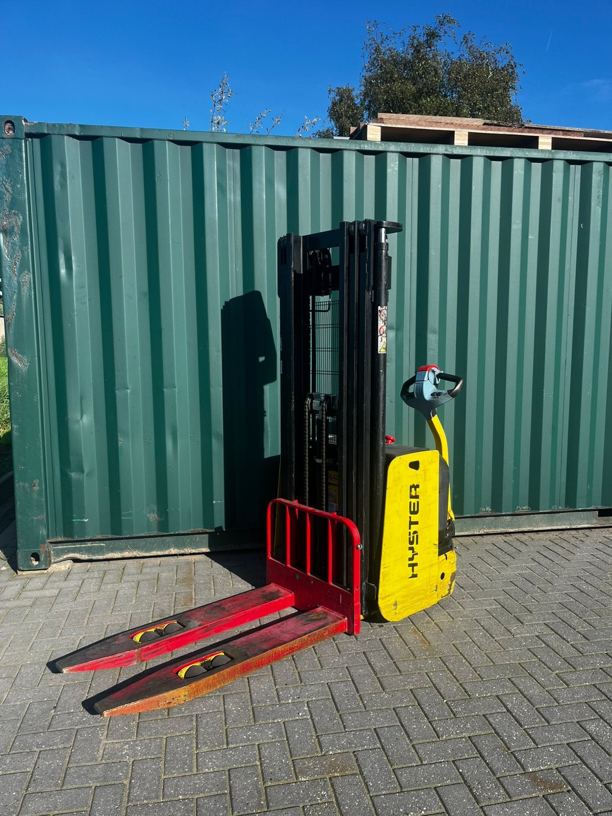 Hyster 1200kg 2010 stapelaar freelift 3 delig met keuring!✅, 1000 tot 2000 kg, Ophalen of Verzenden, Elektrisch, Stapelaar
