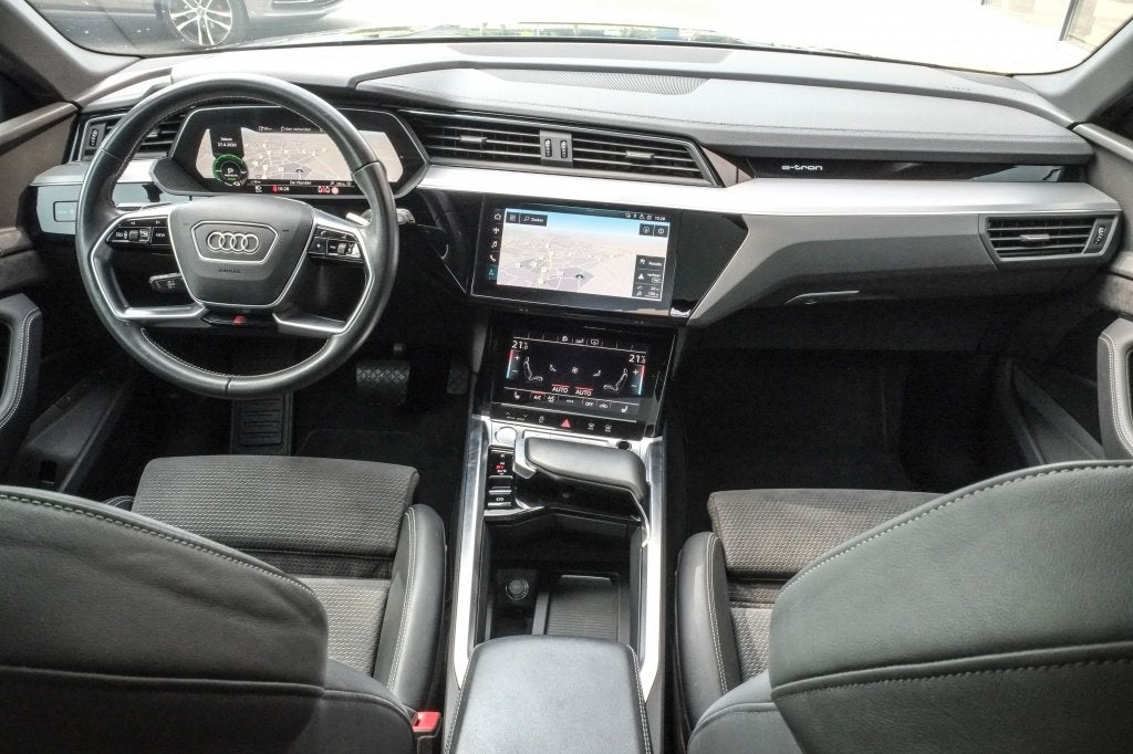Audi e-tron e-tron 50 quattro S-LINE | SOH 99% | Panoramadak, Auto's, Audi, Automaat, 12 maanden, 0 cilinders, Alcantara