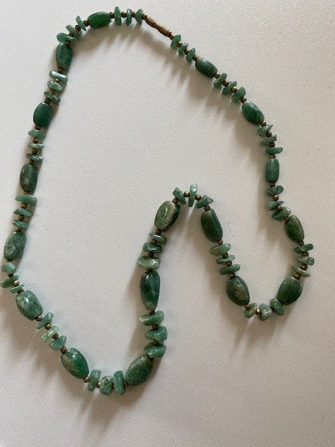 Mooie groene kralenketting van steen, Ophalen of Verzenden, Gebruikt, Groen, Steen of Mineraal