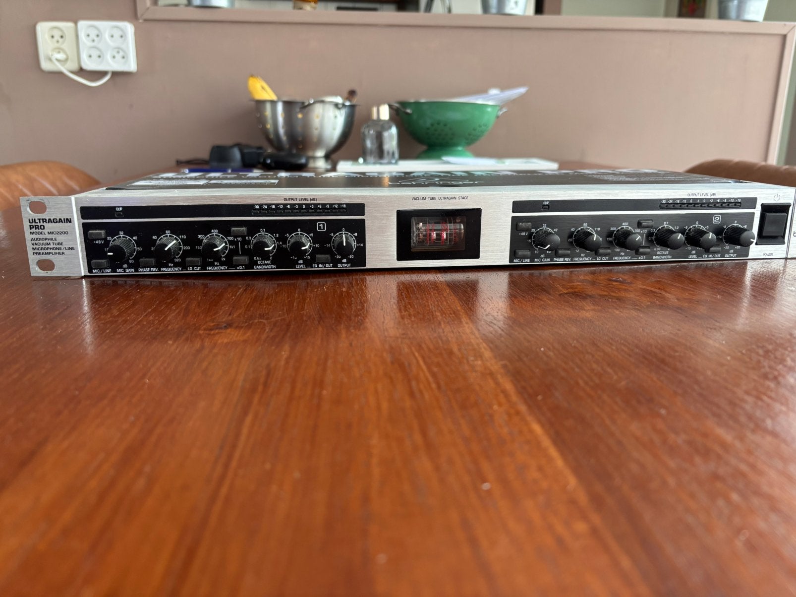 Behringer mic 2200, Muziek en Instrumenten, Effecten, Ophalen, Zo goed als nieuw