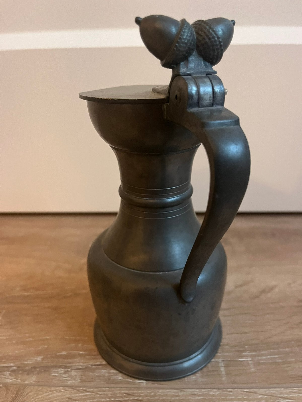 Antieke Zwitserse Tinnen Eikelkan - 19e Eeuw - KMD Daalderop, Antiek en Kunst, Antiek | Tin, Ophalen of Verzenden