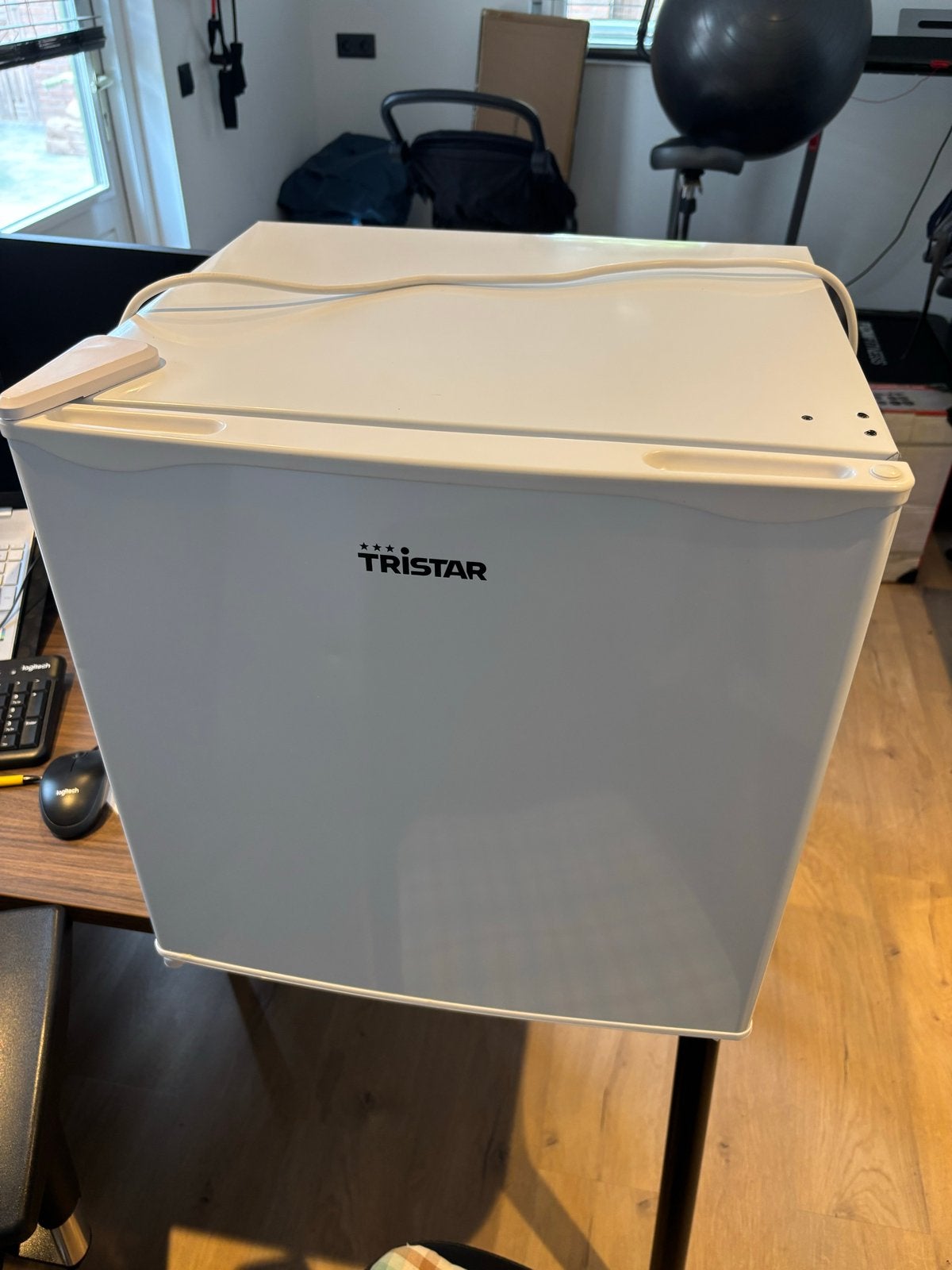 Tristar Mini Koelkast KB-7351 - Compact en Efficiënt, Ophalen, Gebruikt, Minder dan 85 cm, Minder dan 75 liter