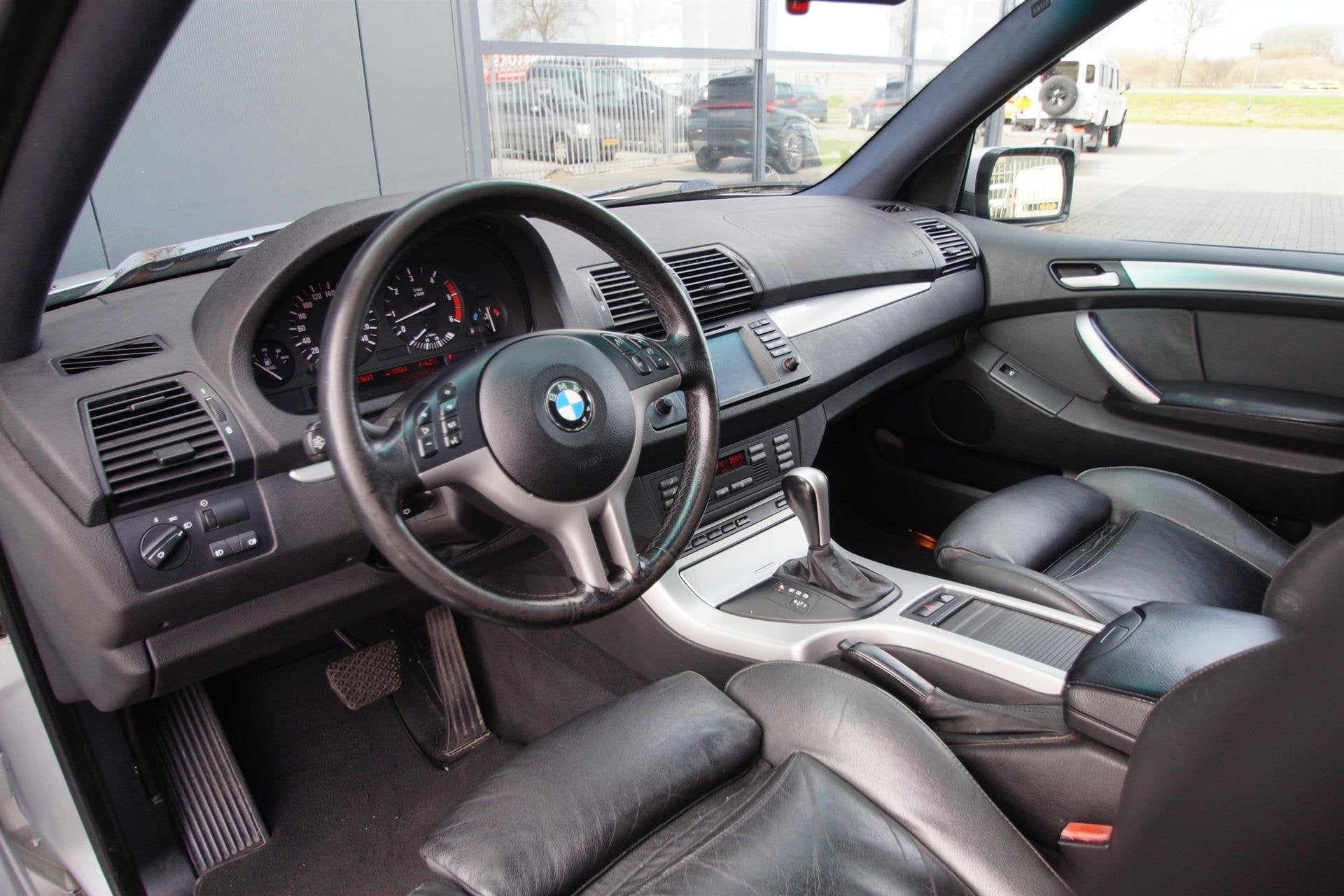 BMW X5 3.0d bijna Yountimer 25jaar | Trekhaak | Sportpakket, foto 4