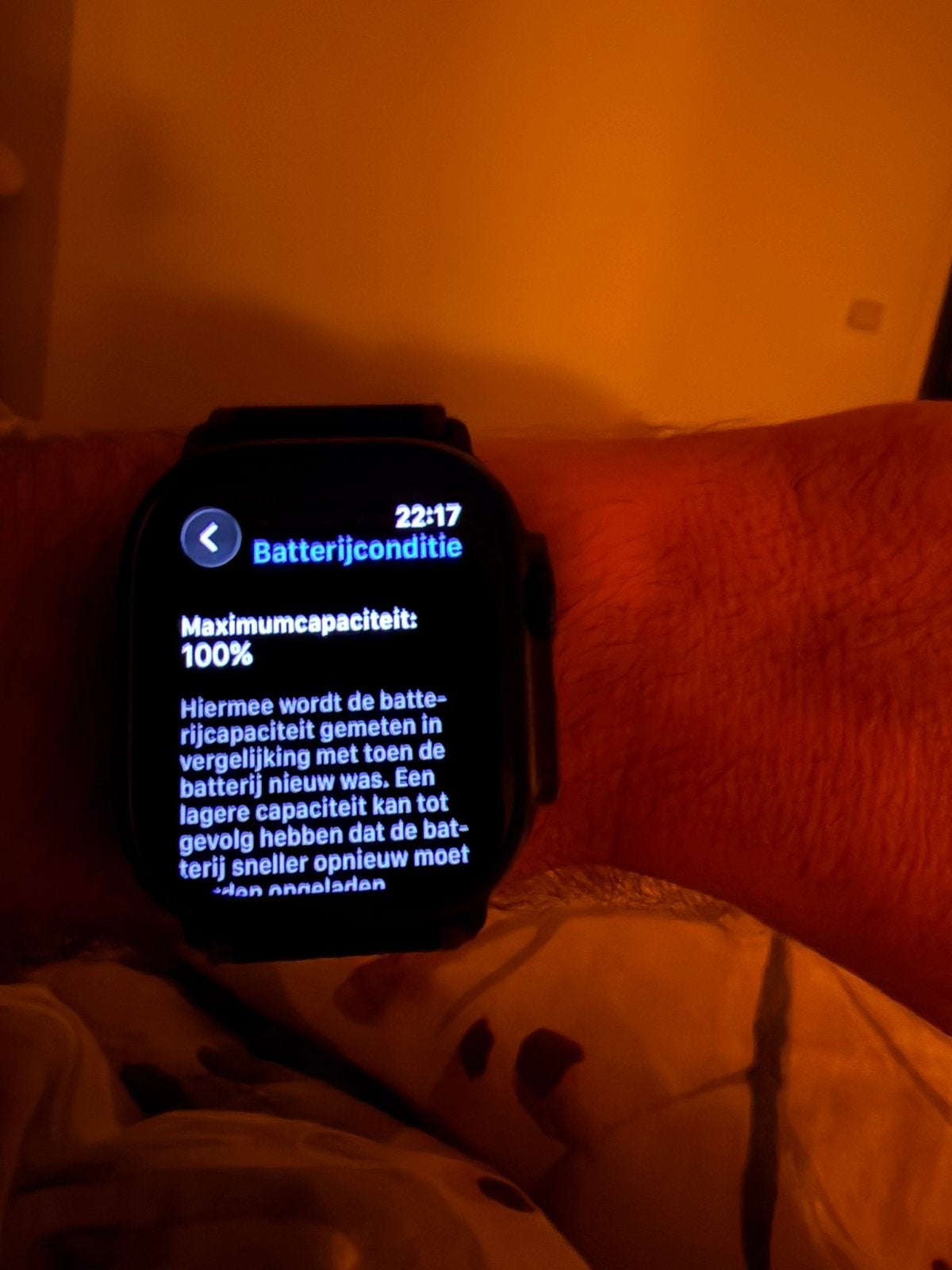 Apple Watch Ultra 2 titanium 49mm - Zo goed als nieuw, Sieraden, Tassen en Uiterlijk, Smartwatches, Afstand, Zwart, IOS, Ophalen of Verzenden